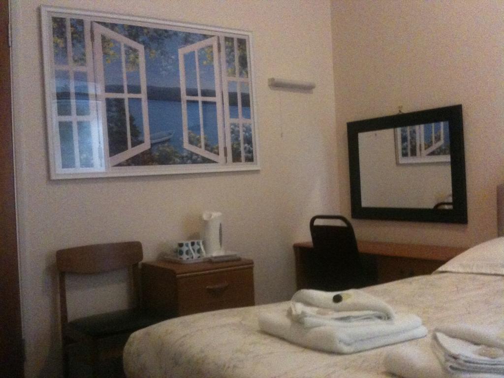 Hotel Victoria Γκρέιτ Γιάρμουθ Δωμάτιο φωτογραφία