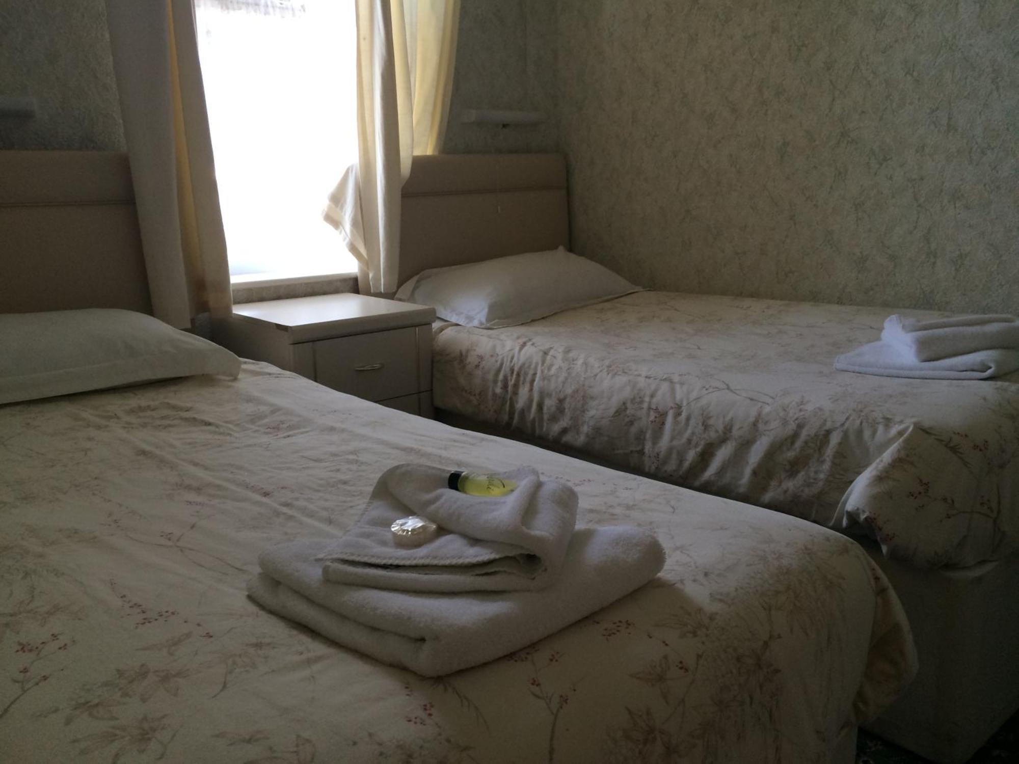 Hotel Victoria Γκρέιτ Γιάρμουθ Δωμάτιο φωτογραφία